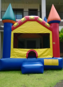 Castle shaped bouncer inflatable